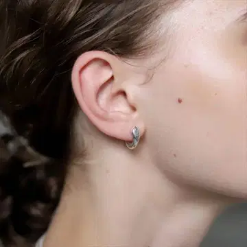 크리퍼 귀걸이 실버 TEN.