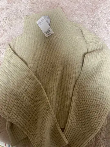 아이보리 니트 스웨터 프리 사이즈