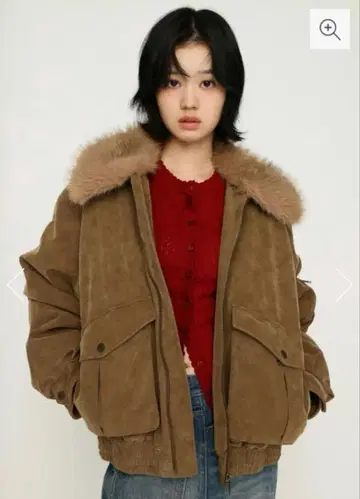 브라운 퍼가 달린 스웨이드 자켓