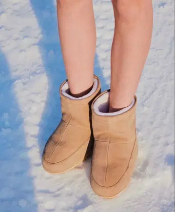 THE SHISHIKUI MOON BOOT 숏부츠