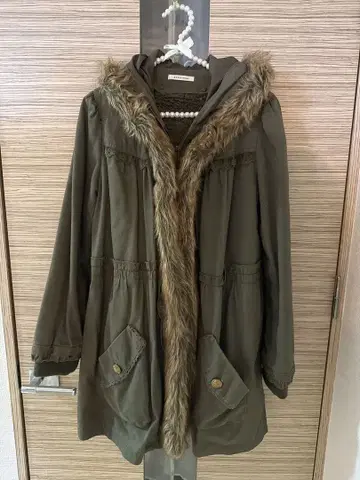 axes femme 올리브색 모즈 코트