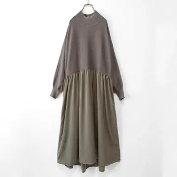 새상품급 퓨어세신 니트 도킹 원피스 볼륨 소매 루즈핏 그레이