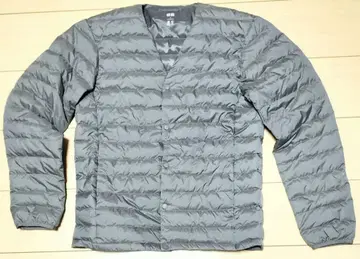 유니클로 울트라 라이트 다운 V넥 그레이 S