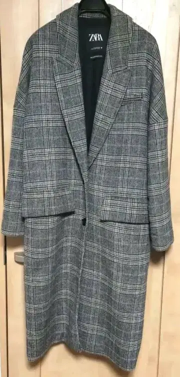 ZARA 체스터 코트
