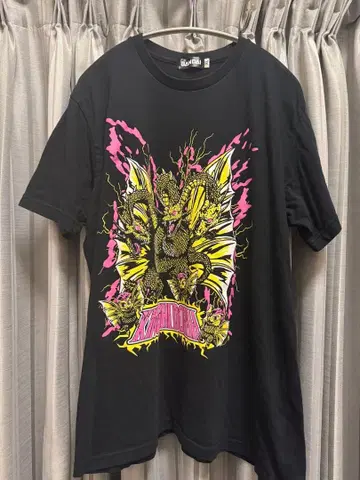 킹 기드라 T셔츠