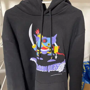 즉시 완판 아이템 GAP x 드래곤 퀘스트 후드티 L 블랙 킬러 머신