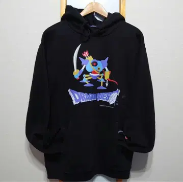즉시 완판 아이템 GAP x 드래곤 퀘스트 후드티 M 블랙 킬러 머신