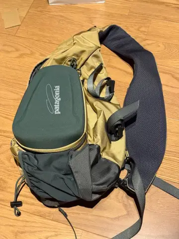 Patagonia 스텔스 아톰 슬링 백