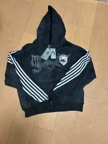 COZYWORLDWIDE 트랙 수트 미사용 새상품