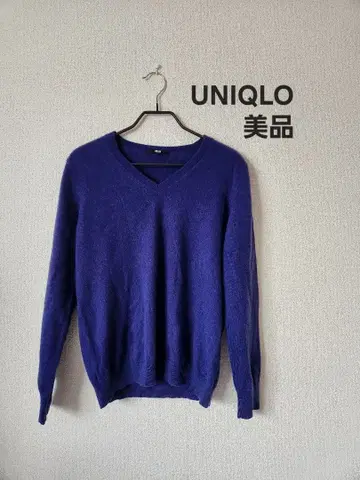 [ 새상품급 ] UNIQLO 캐시미어 100% 네이비 V넥 스웨터