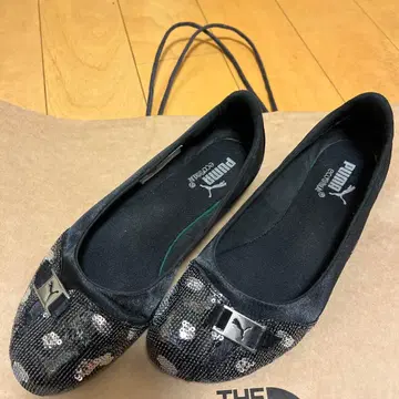 푸마 블랙 플랫슈즈
