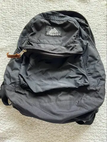 GREGORY 블랙 백팩