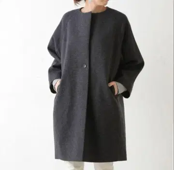 비어즐리 압축 울 코트 베이지 노카라 코트