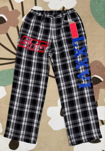 whizlimited 체크 팬츠 블랙