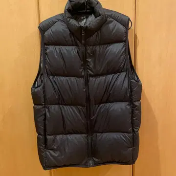 UNIQLO ULTRA LIGHT DOWN 블랙 다운 베스트 L 사이즈