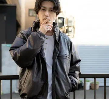 완판템 PABLO VINCI 가죽 다운 자켓 1st M 사이즈