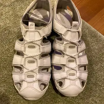 스케쳐스 스포츠 샌들 24cm 미사용품