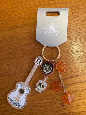 Disney/Pixar 리멤버 미 키링 스티커