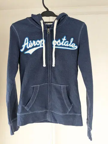 aeropostale 네이비 후드 부착 후드티 S 사이즈