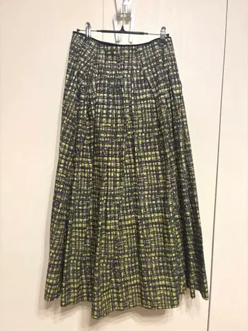 AK ONE 롱 스커트 가격 인하 중