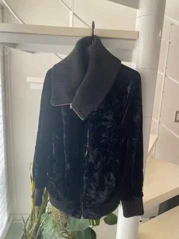 디스커버드 푸마 콜라보 벨로아 블루종