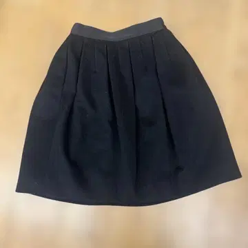 M-PREMIER 블랙 플레어 스커트 38