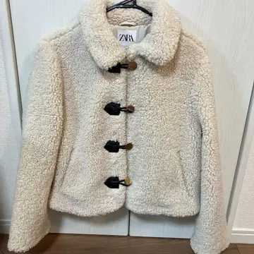 ZARA 보아 자켓 크림색
