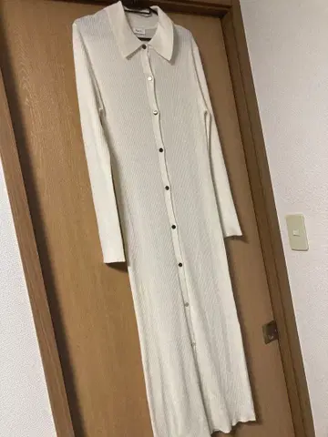 새상품급 Apart by 화이트 롱 원피스 가디건