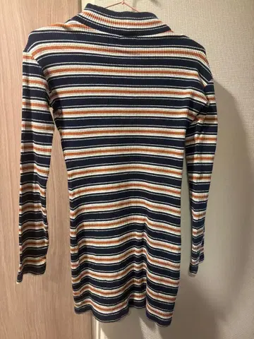 GYDA 터틀넥 니트 원피스