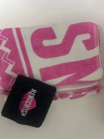 츠구나가 모모코 컨트리 걸즈 모모치이즘 타월과 리스트 밴드 세트