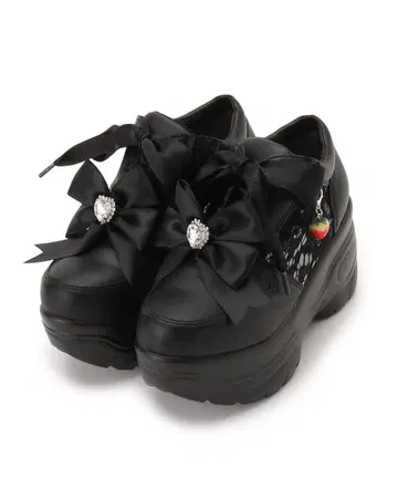 통굽 레이스 이치고 참 스니커즈 블랙