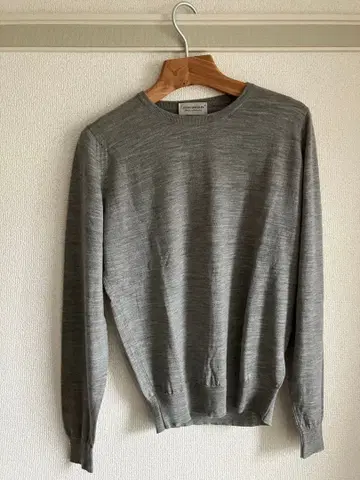 JOHN SMEDLEY 크루넥