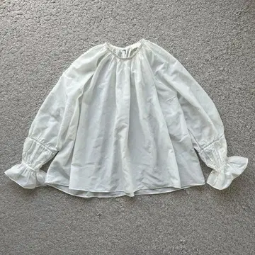 Ballsey 실크 혼방 개더 블라우스