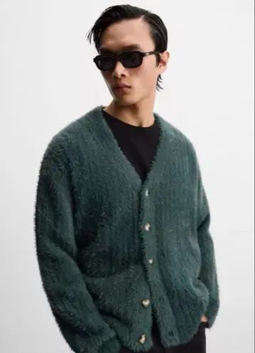 [착용 수회 ZARA] V넥 모헤어 가디건 L-XL 그린