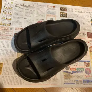 호카 리커버리 샌들