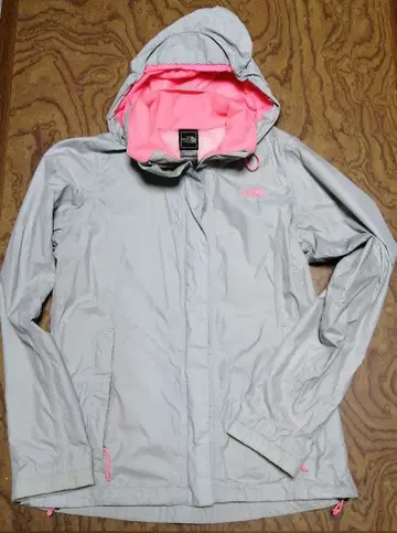 THE NORTH FACE 후드 부착 마운틴 파카 M 그레이/핑크