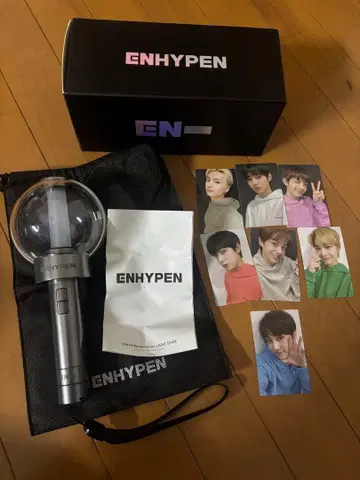 ENHYPEN 응원봉 포토 카드 포함