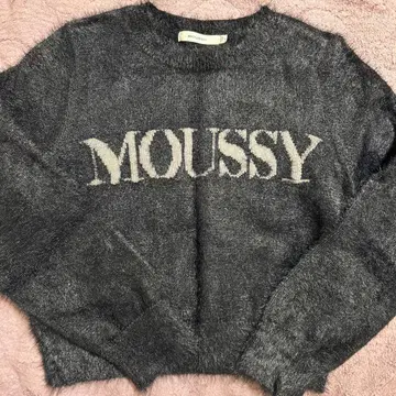 MOUSSY 로고 긴팔 니트