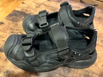 블랙 샌들 조정 가능