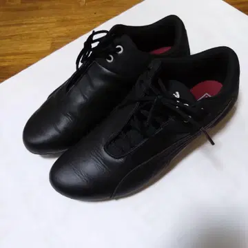 새상품급 푸마 퓨처캣 REENG 퀼티드 블랙 26.5cm