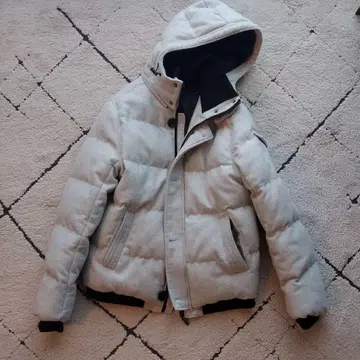 크리에이트 베어 핏 후드 부착 다운 자켓