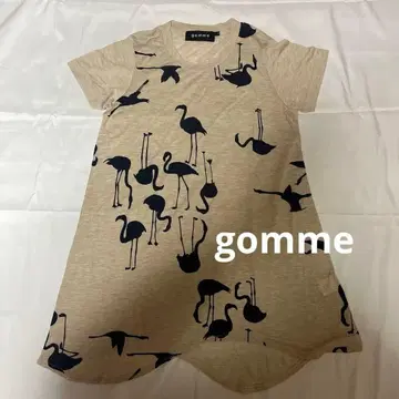 미사용 새상품 gomme 밴딩 플라밍고 프린트 반팔 튜닉 베이지 T셔츠