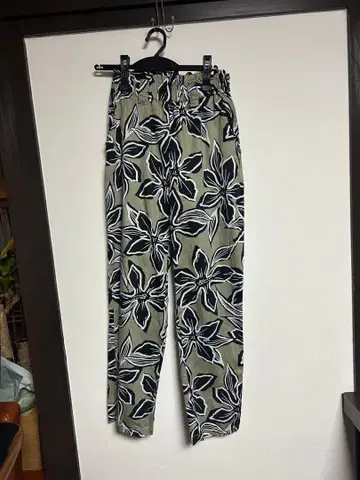 GAUDI 플라워 프린트 캐주얼 팬츠