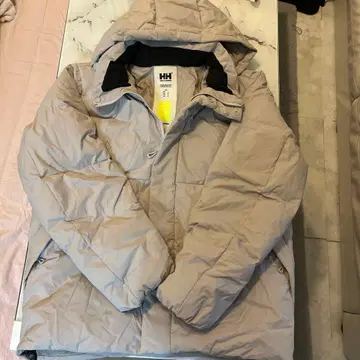 Helly Hansen 베이지 다운 자켓 XL
