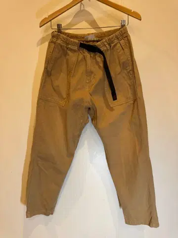 베이지 치노 팬츠 허리밴딩