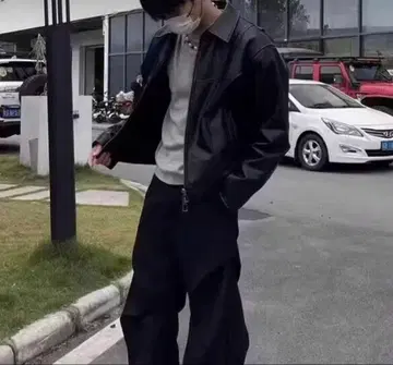 블랙 가죽 자켓