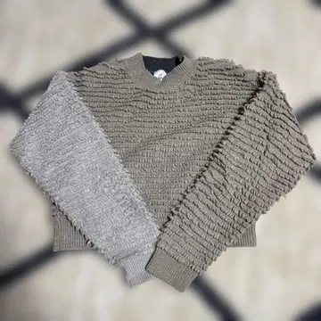 6 리브 니트 그레이 이소재 편소매