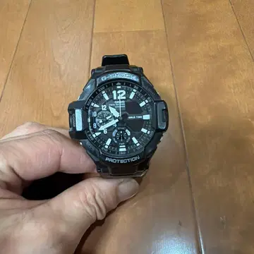 CASIO G-SHOCK 블랙 손목시계