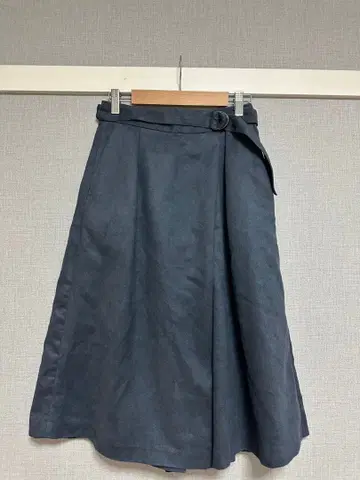 네이비 와이드 팬츠 스카초