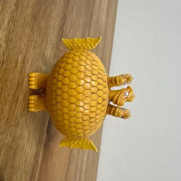 타마고라스 챠란포란 킹 기도라 레트로